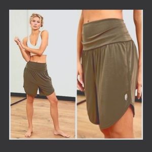 Free People SALE Women's Free People Movement shorts NWOT